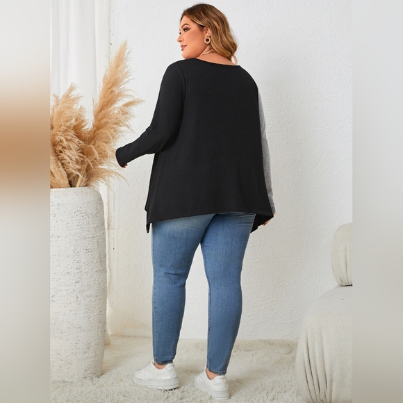Honey Plus Size Contrast Notched Neck T-Shirt - Picture 3 of 5